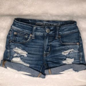 AOE Jean short with lace detail